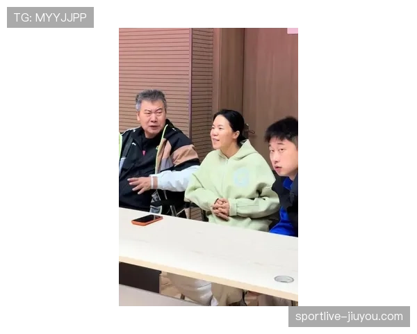 王楠赛场上严格到家，家里居然被发现是“甜品天堂”？这差别也太大了吧！